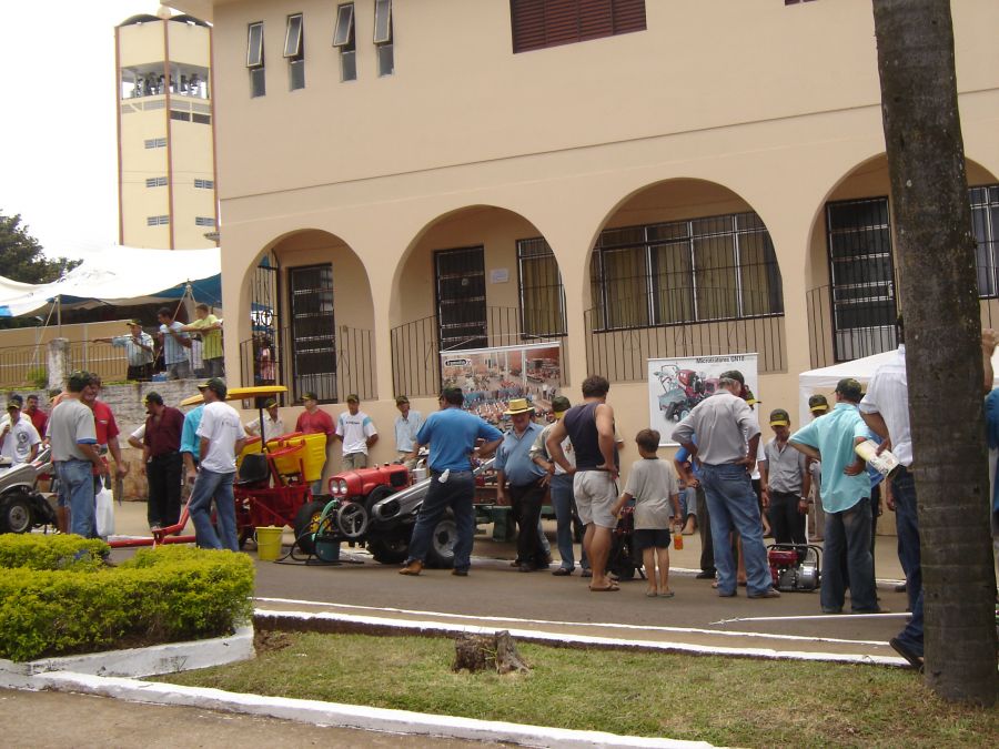 Tratoral Agrcola -